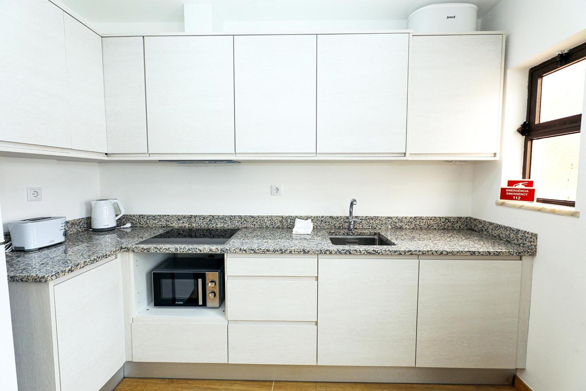 Apartment B87 - Windmill 2 Bed In