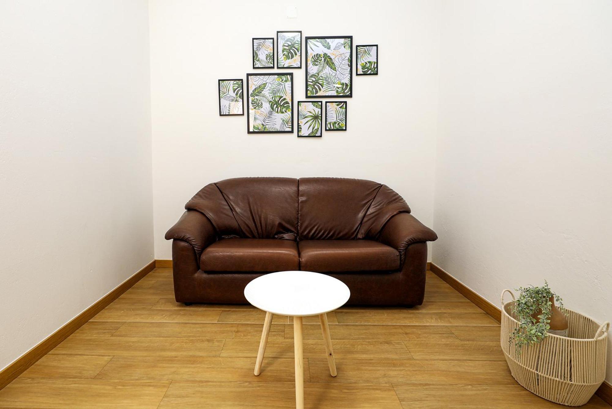 B87 - Windmill 2 Bed In