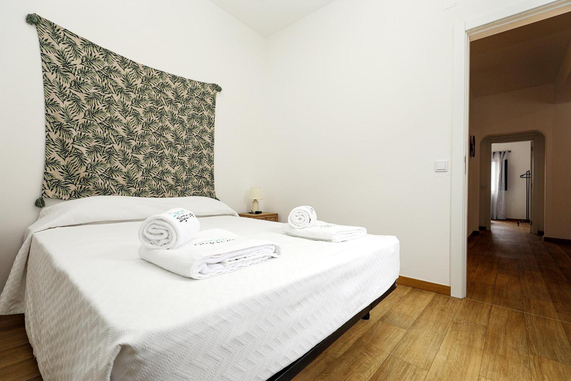 Apartment B87 - Windmill 2 Bed In *